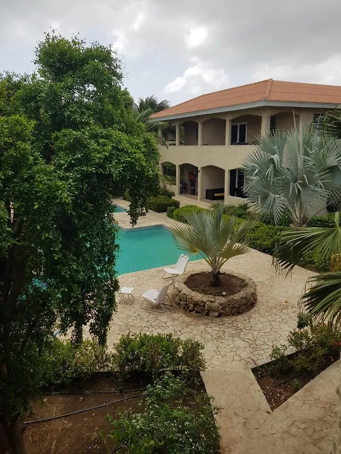Hibiscus Beach House Apartments, Cas Grandi 0*, Willemstad