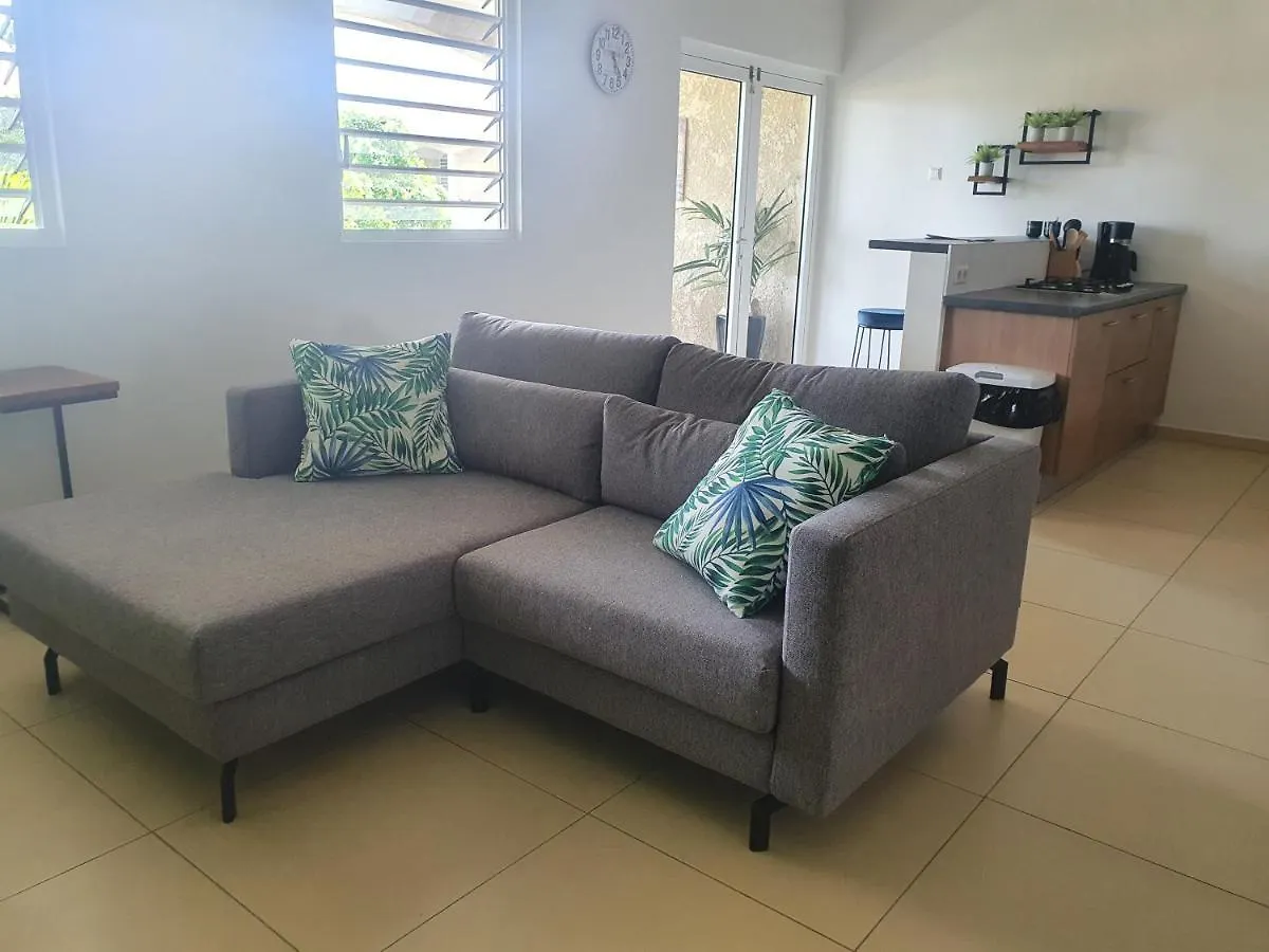 Apartment Hibiscus Beach House Apartments, Cas Grandi Curacao