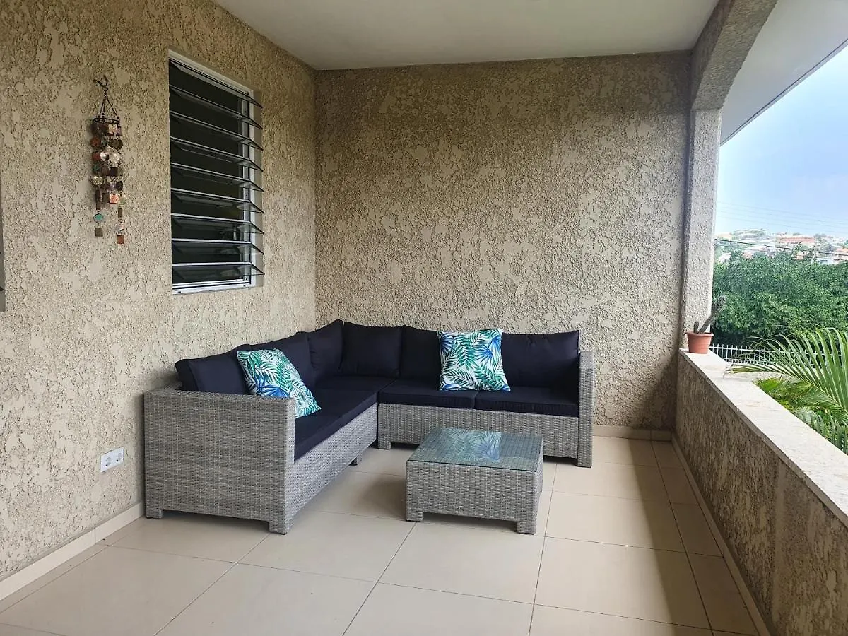 Hibiscus Beach House Apartments, Cas Grandi Apartment Willemstad
