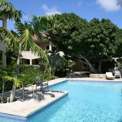 Hibiscus Beach House Apartments, Cas Grandi Curacao
